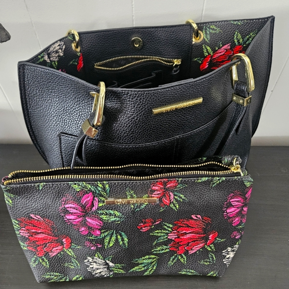 Steve Madden shoulder bag